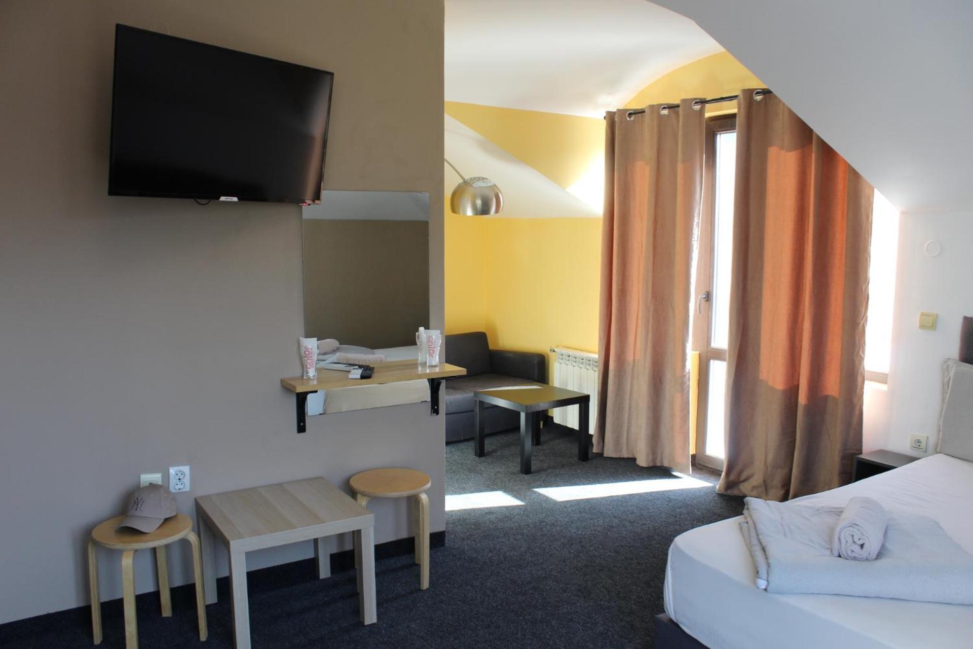 Hotel Color Asenovgrad Ngoại thất bức ảnh