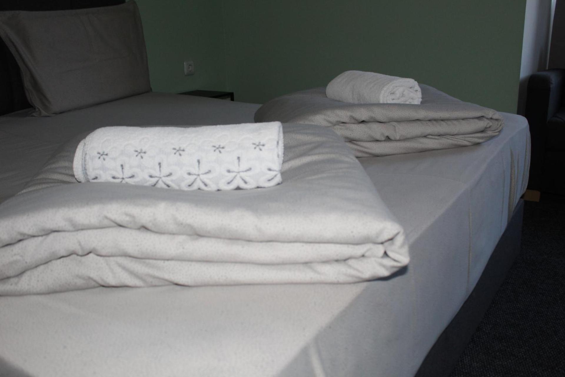 Hotel Color Asenovgrad Ngoại thất bức ảnh